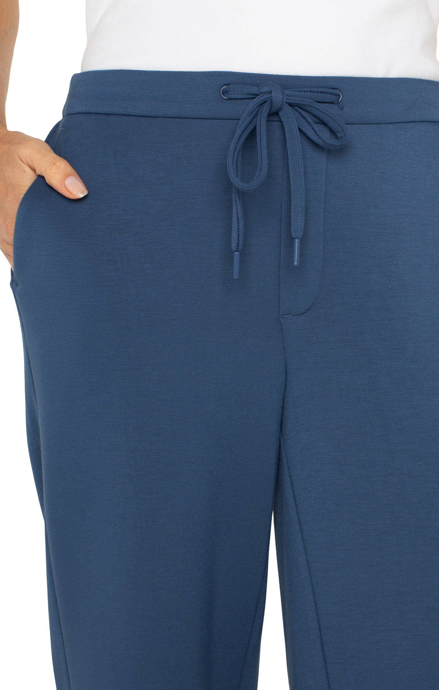 Pull-On Wide Leg Crop